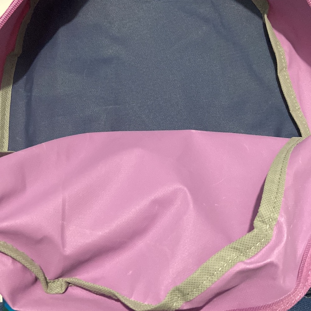 New Trailmaker lightweight Backpack - Picture 3 of 3